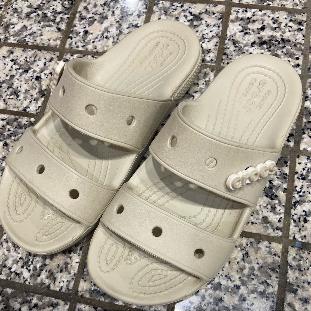 GUC Crocs Slides